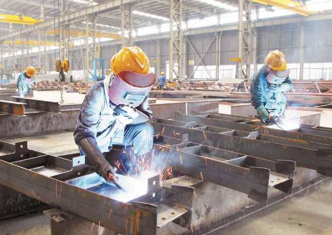 鋼結構加工生產需要哪些專業知識和技能？